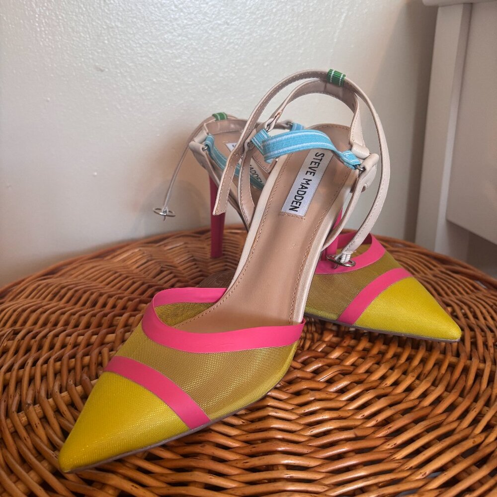 Steve Madden Aford Pointed Toe Heels